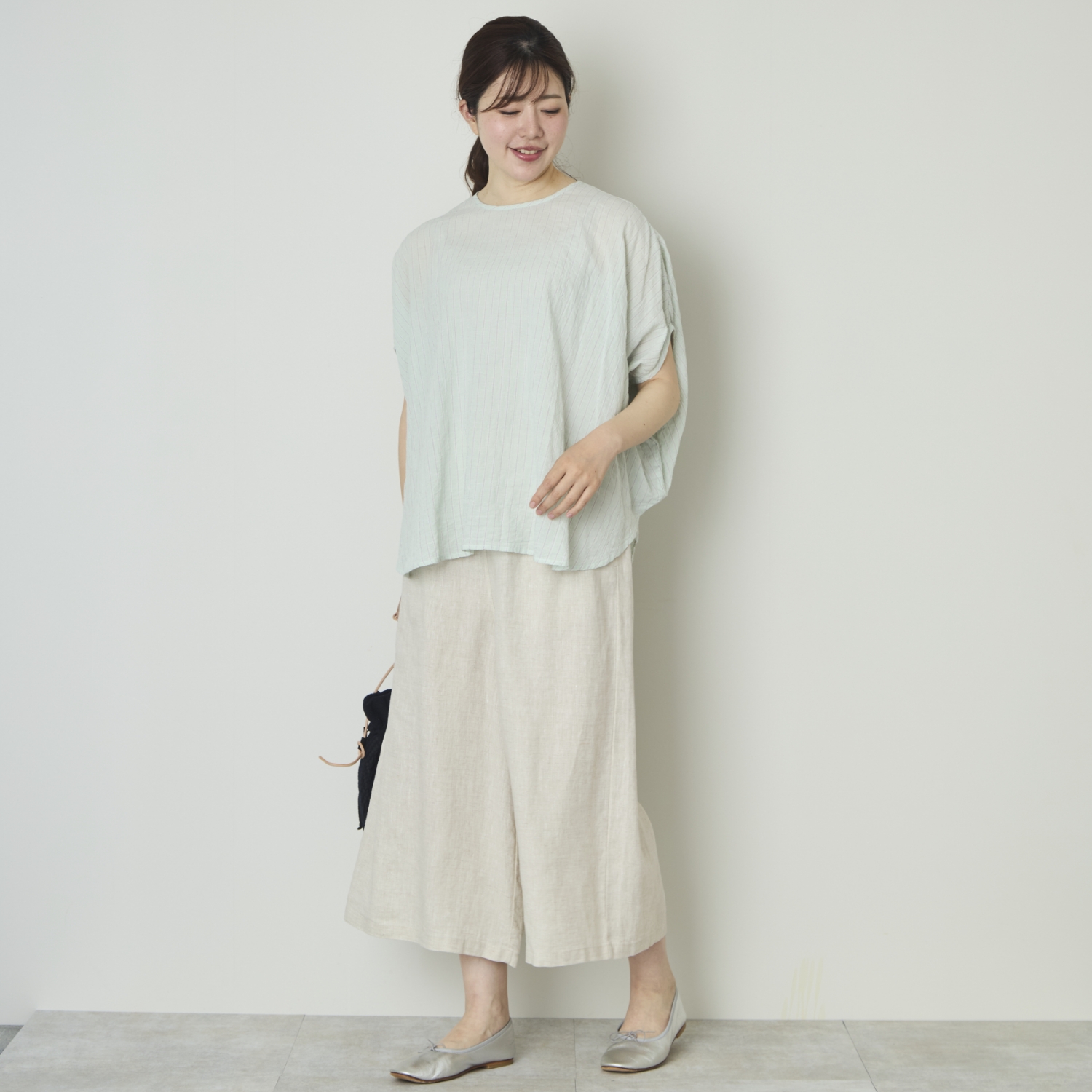 Crea delice/リネン8分丈ワイドパンツ